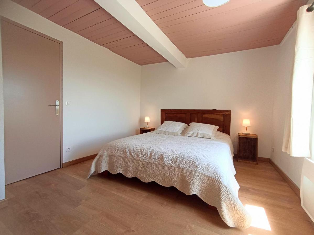 Gite Avec Piscine "La Maison De Valentine" En Provence Montsalier Exteriör bild